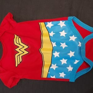 3/6 month Wonder Woman onesie creeper